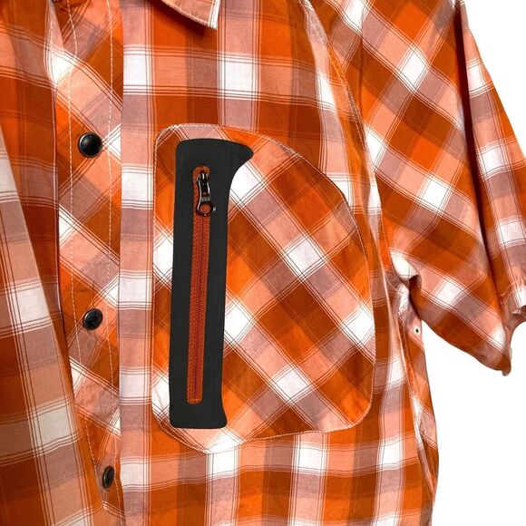 REI Snap Button Front Short Sleeve Hiking Shirt Men's Medium Zip Pocket Vents - Picture 5 of 12